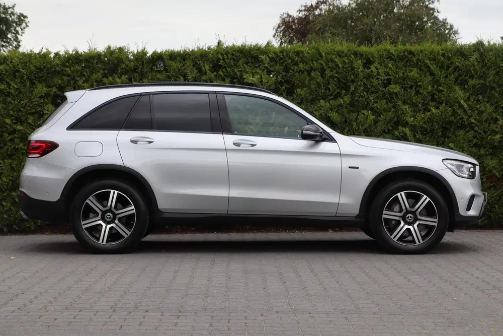 Mercedes-Benz GLC 🔥 Mercedes-Benz GLC 300 e 4MATIC Premium P uit 2020, foto 4