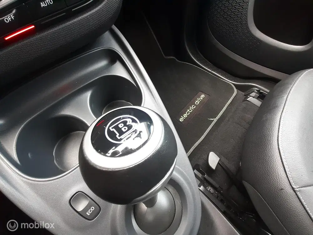 Smart forTwo Electric Drive Prime Brabus Apk 04-27 uit 2019, foto 15