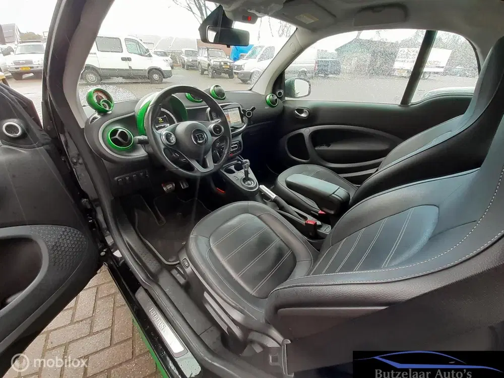 Smart forTwo Electric Drive Prime Brabus Apk 04-27 uit 2019, foto 3