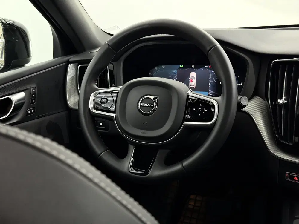 Volvo XC60 2.0 T8 Plug-in hybrid AWD Black Edition Or uit 2025, foto 14