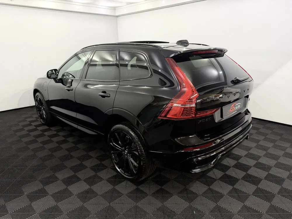 Volvo XC60 2.0 T8 Plug-in hybrid AWD Black Edition Or uit 2025, foto 4