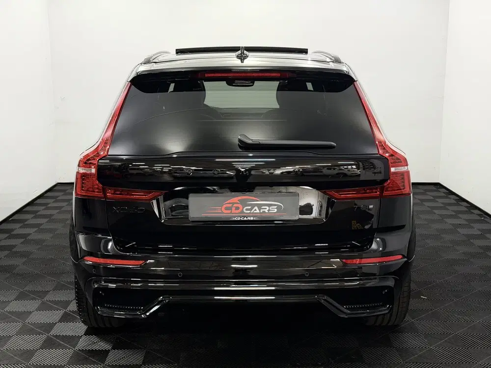 Volvo XC60 2.0 T8 Plug-in hybrid AWD Black Edition Or uit 2025, foto 5