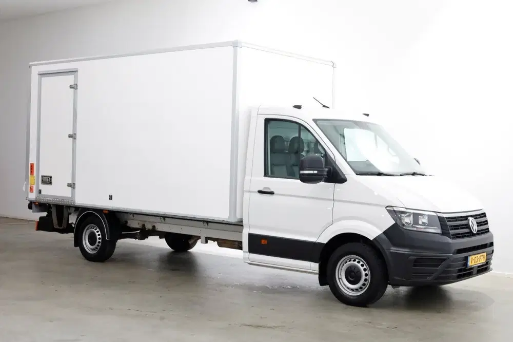 Volkswagen Crafter 35 2.0 TDI 140pk Bakwagen met laadklep en uit 2021, foto 10