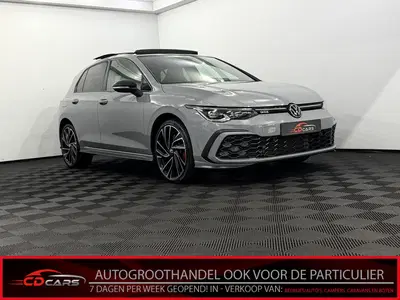 Volkswagen Golf 1.4 eHybrid GTE Panoramadak uit 2022