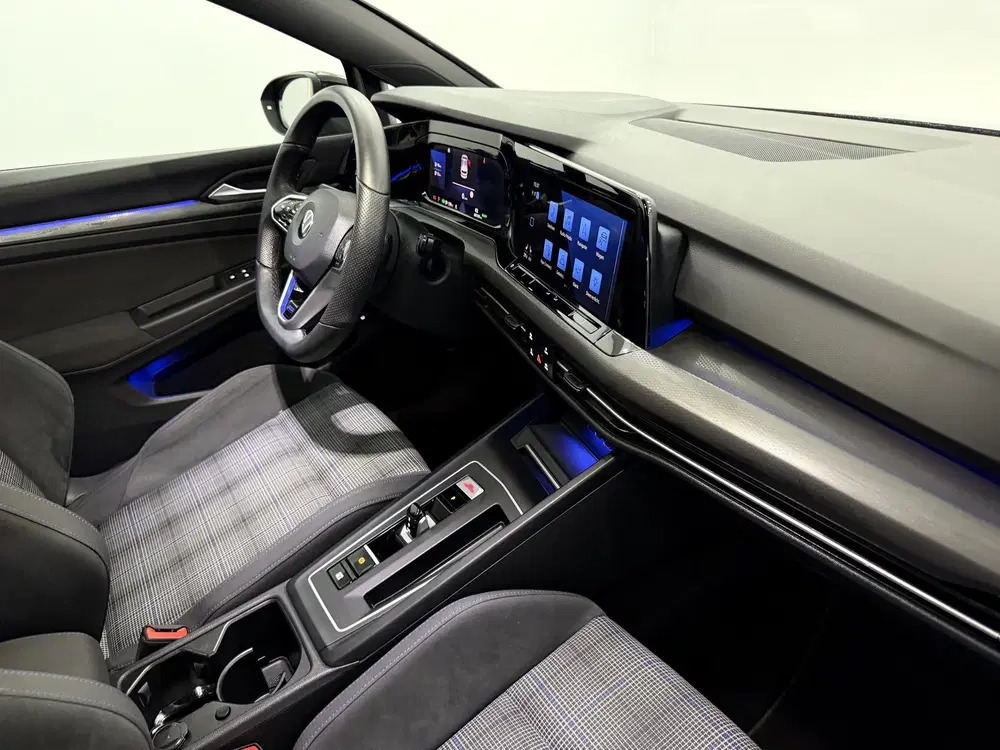 Volkswagen Golf 1.4 eHybrid GTE Panoramadak uit 2022, foto 10