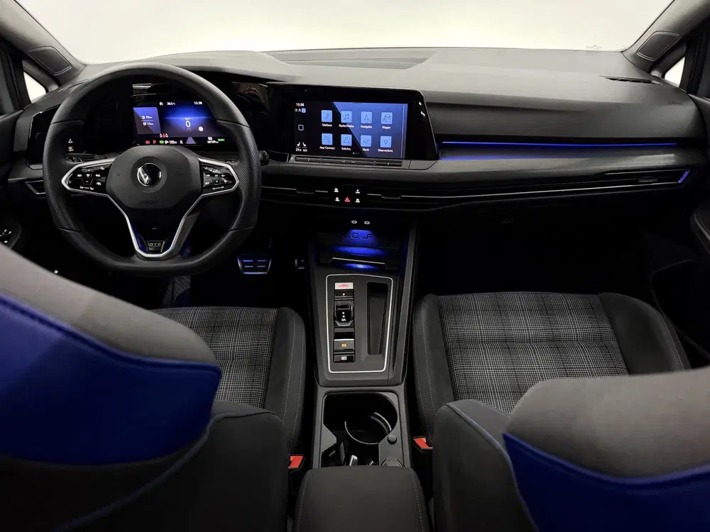 Volkswagen Golf 1.4 eHybrid GTE Panoramadak uit 2022, foto 3