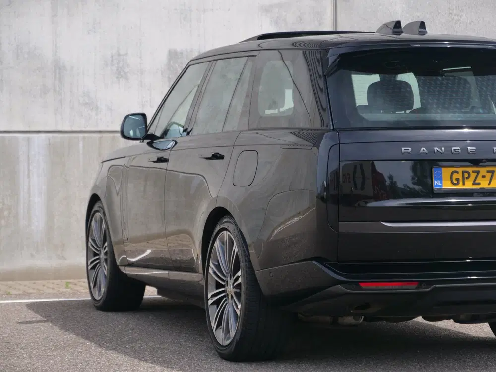 Land Rover Range Rover 3.0 P550e Autobiography uit 2024, foto 14