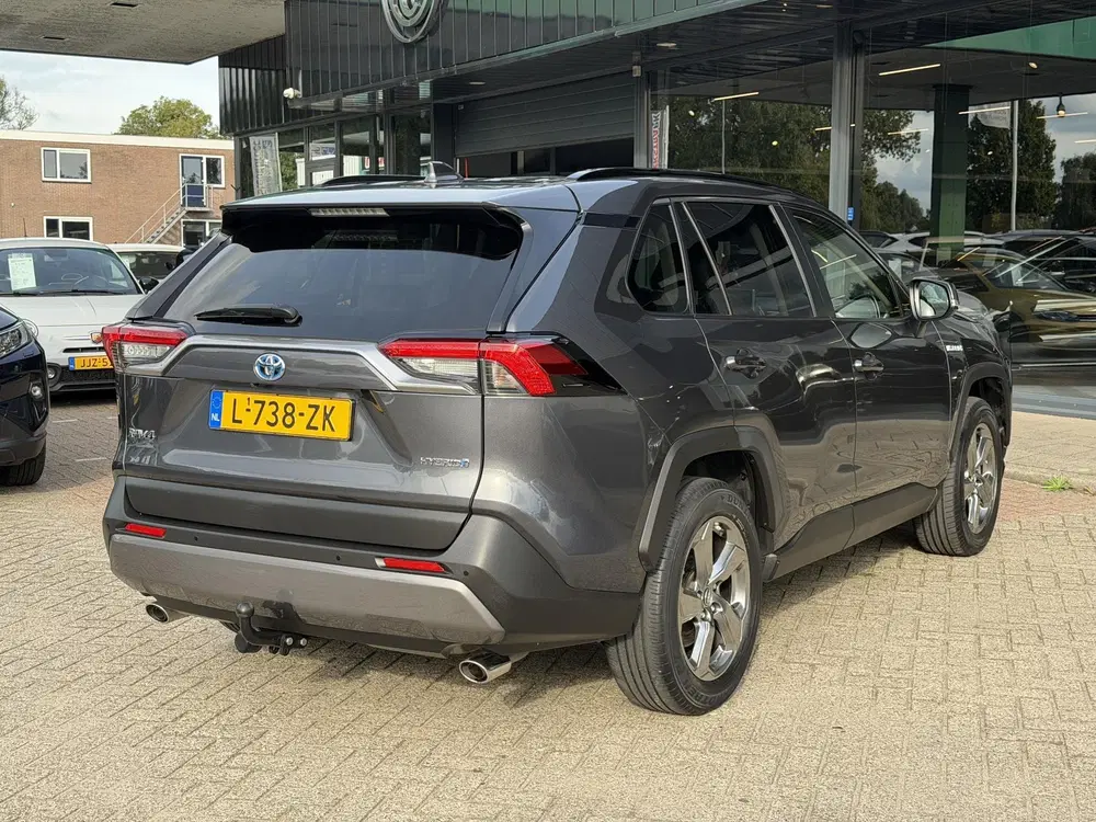 Toyota RAV 4 2.5 Hybrid First Edition TREKHAAK uit 2019, foto 5