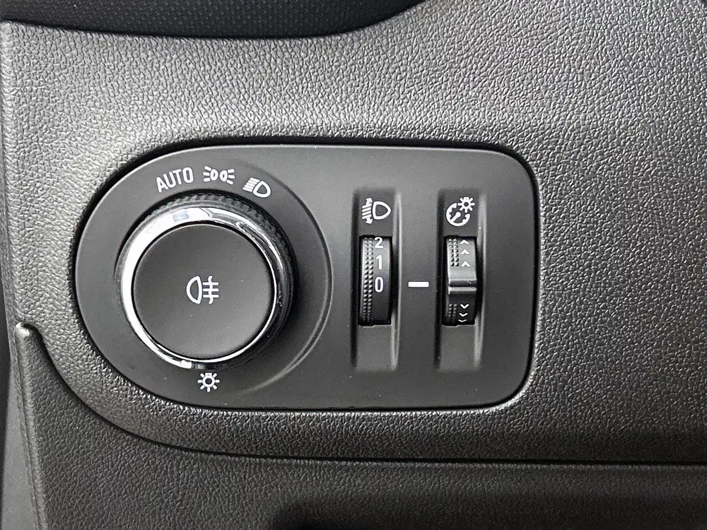Opel Crossland 1.2 Turbo 120 Jaar Edition uit 2019, foto 15