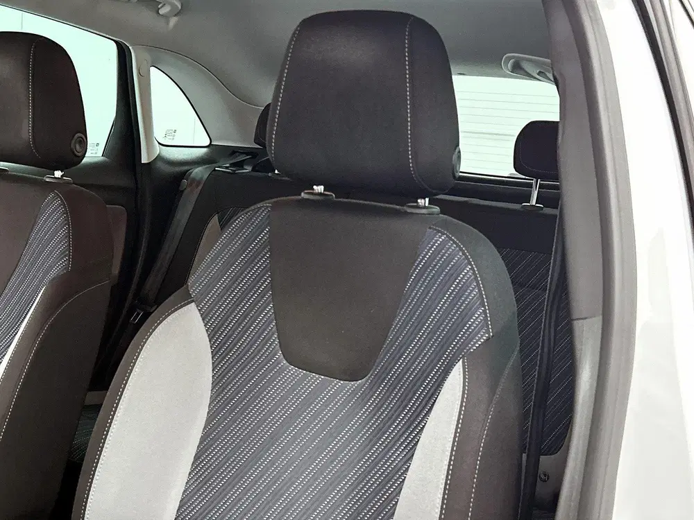 Opel Crossland 1.2 Turbo 120 Jaar Edition uit 2019, foto 9
