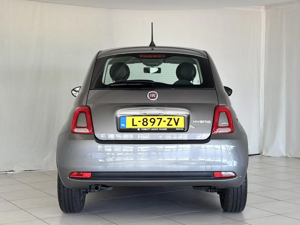 Fiat 500 1.0 Hybrid Cult uit 2021, foto 11