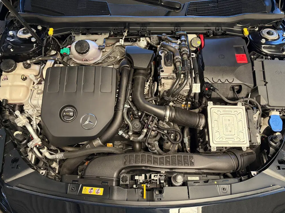 Mercedes-Benz A-Klasse 250 e AMG Line Panoramadak Camera uit 2022, foto 12