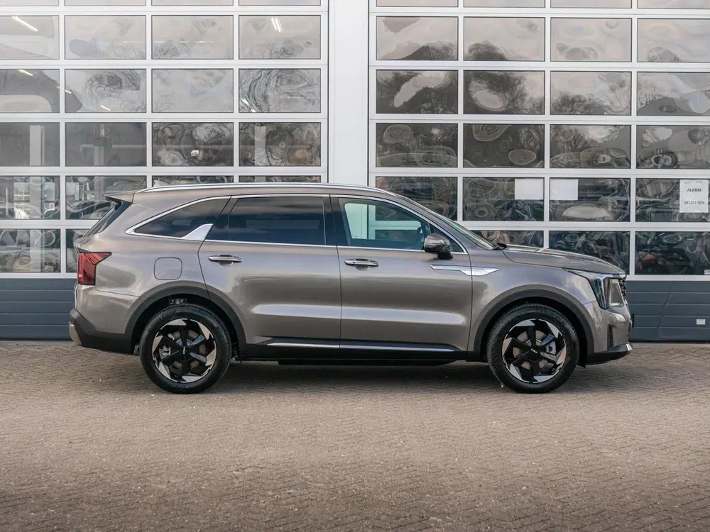 Kia Sorento 1.6 T-GDi Plug-in Hybrid 4WD DynamicPlusLi uit 2025, foto 4
