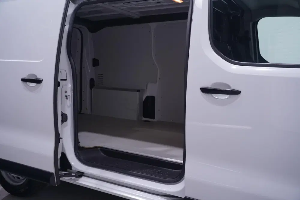 Fiat Scudo 2.0 MultiJet 145 pk L2H1 Airco uit 2023, foto 10