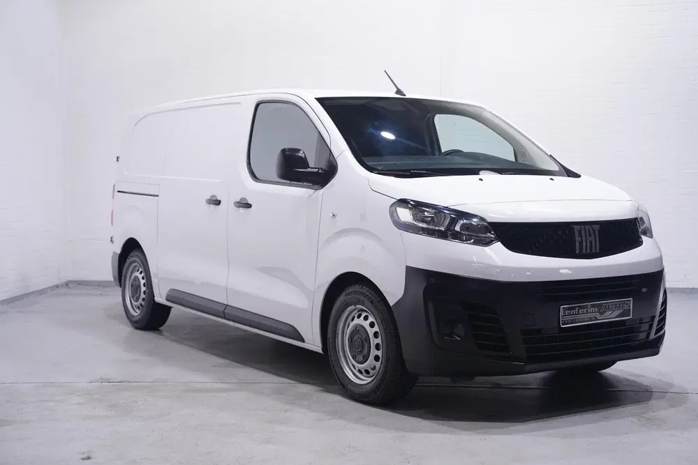 Fiat Scudo 2.0 MultiJet 145 pk L2H1 Airco uit 2023, foto 2