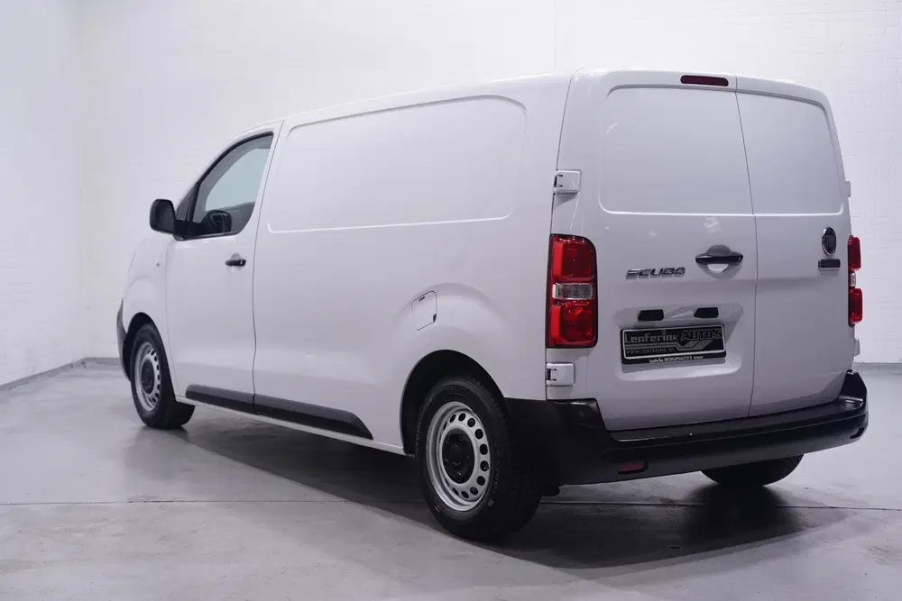 Fiat Scudo 2.0 MultiJet 145 pk L2H1 Airco uit 2023, foto 3