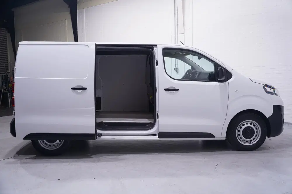 Fiat Scudo 2.0 MultiJet 145 pk L2H1 Airco uit 2023, foto 9