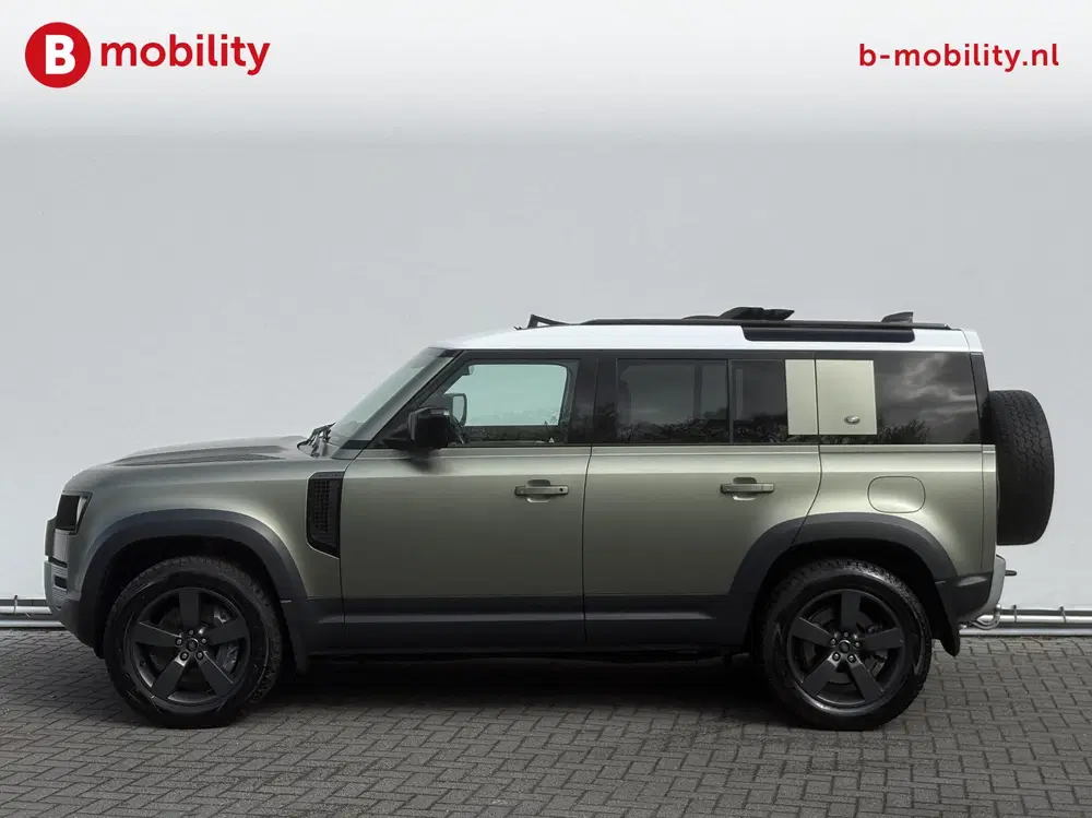 Land Rover Defender 2.0 P400e 110 X Hybride AWD 4x4 Trek uit 2021, foto 2