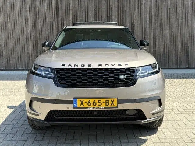 Land Rover Range Rover Velar 2.0 P400e S BTW uit 2022, foto 2