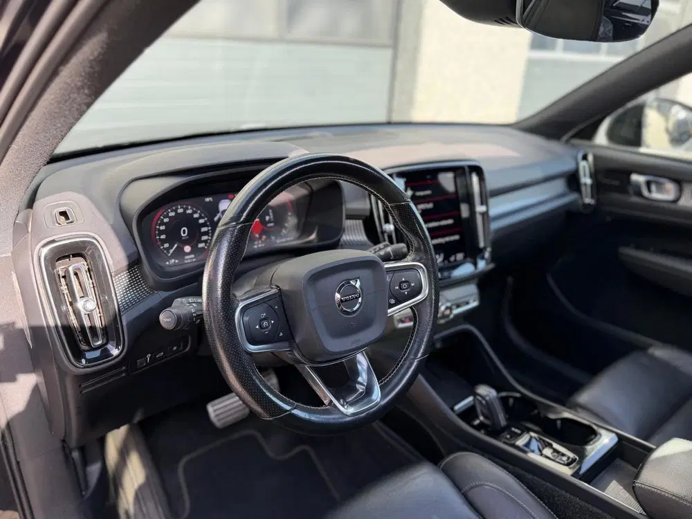 Volvo XC40 1.5 T5 Recharge R-Design uit 2021, foto 10