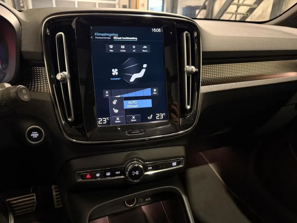 Volvo XC40 1.5 T5 Recharge R-Design uit 2021, foto 14