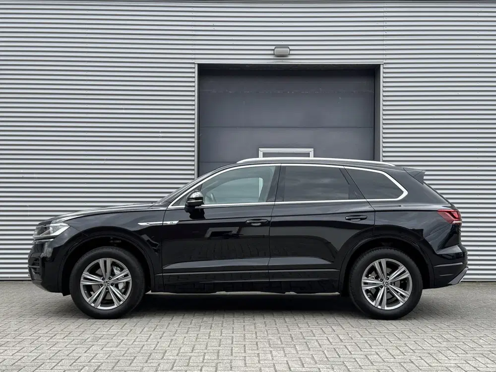 Volkswagen Touareg 3.0 TDI R-Line I Aut. I Grijs Kenteken I uit 2021, foto 3