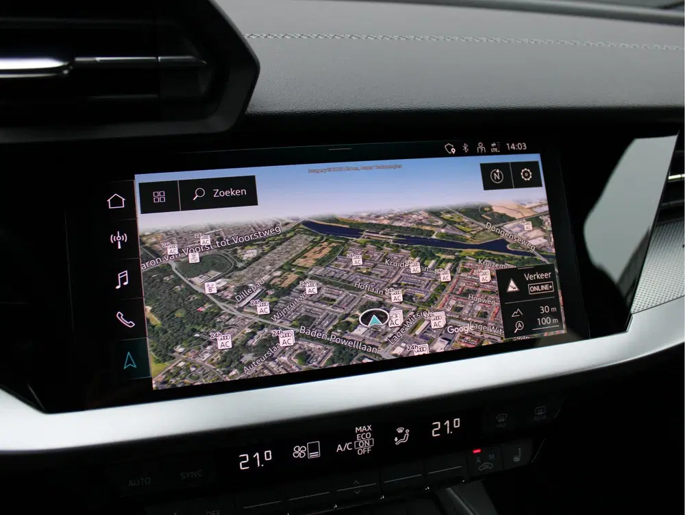 Audi A3 45 TFSIe 245PK S-Edition Competition uit 2024, foto 12