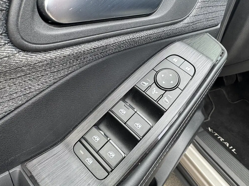 Nissan X-Trail 1.5 e-4orce N-Connecta 4WD uit 2023, foto 14