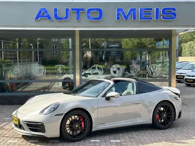 Porsche 911 3.0 TARGA 4 GTS Sport Chrono Approved Fron uit 2024