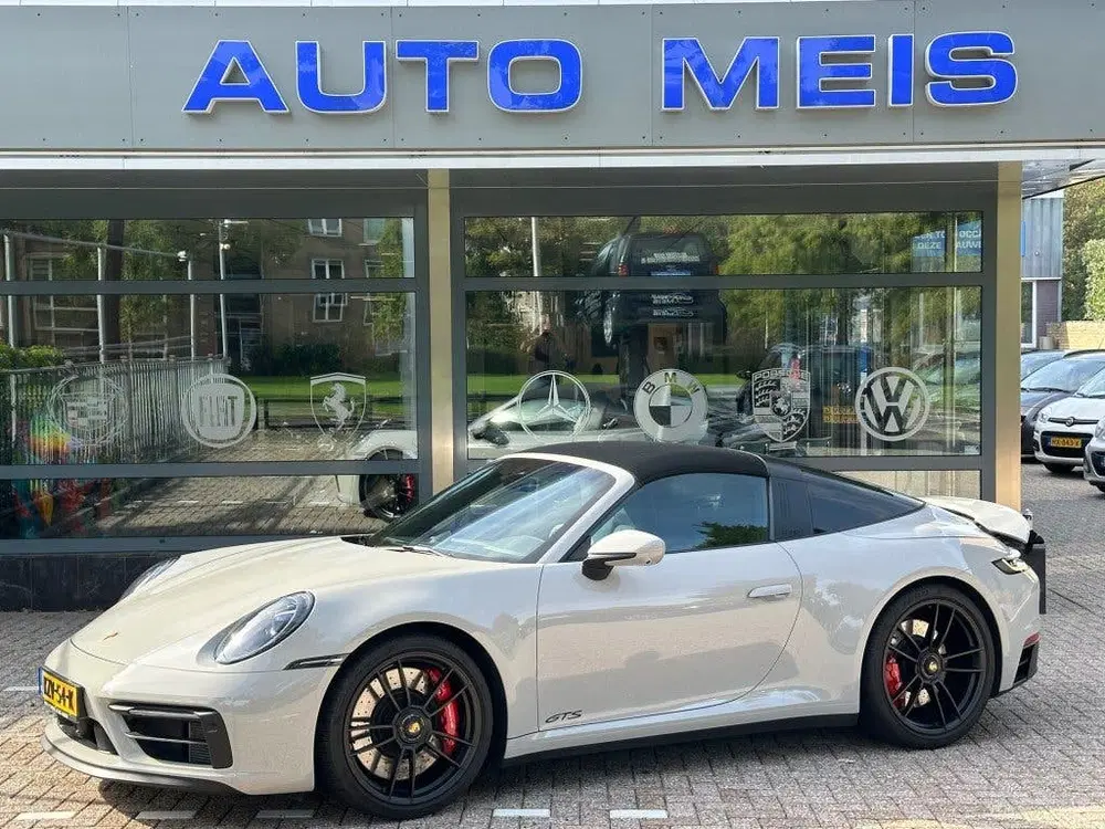 Porsche 911 3.0 TARGA 4 GTS Sport Chrono Approved Fron uit 2024, foto 2