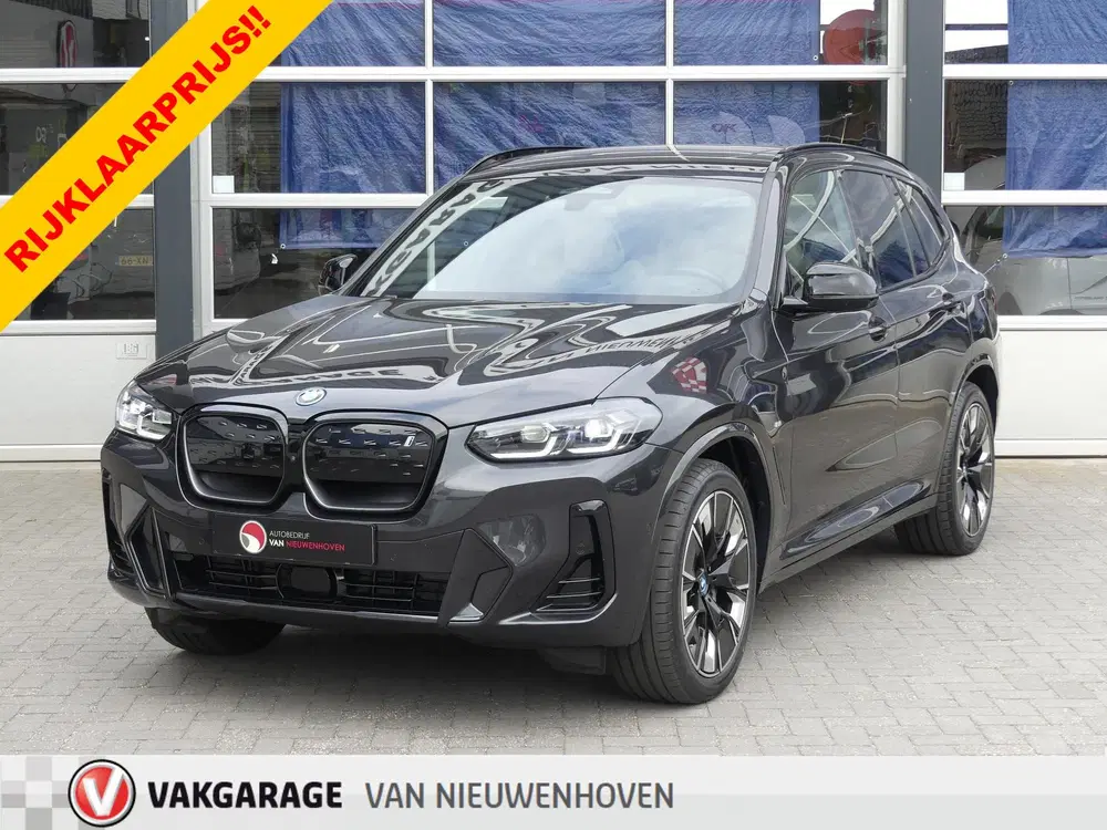 BMW iX3 High Executive M Pack 80 kWh *t uit 2024