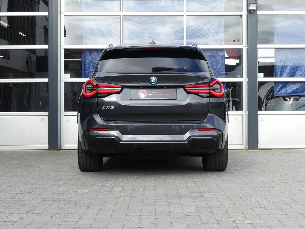 BMW iX3 High Executive M Pack 80 kWh *t uit 2024, foto 10