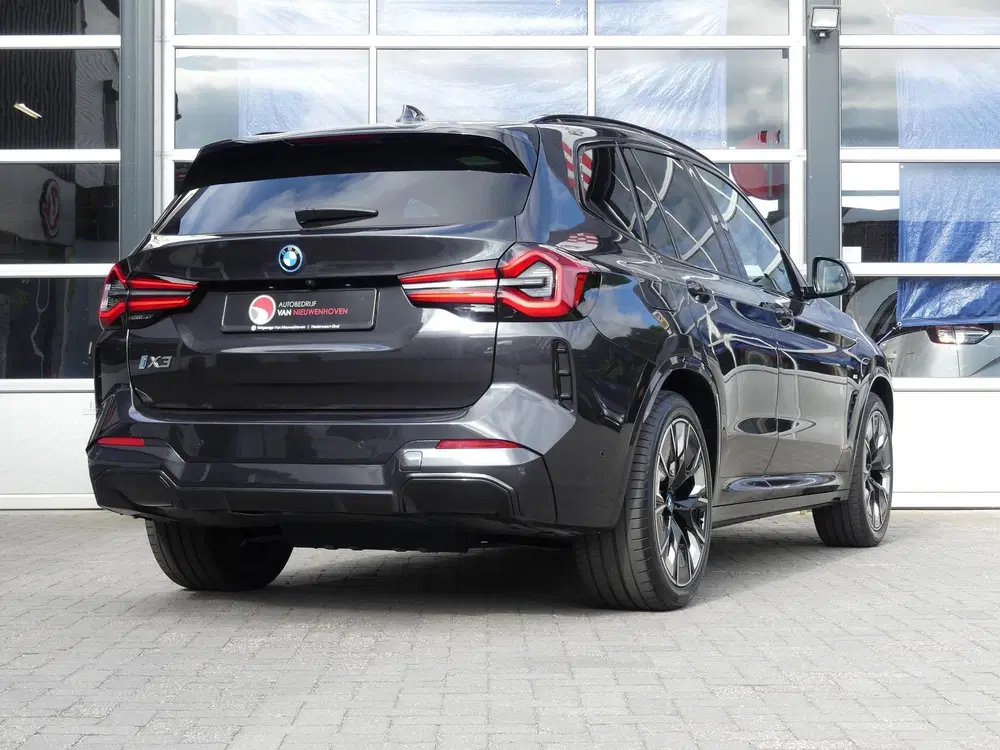 BMW iX3 High Executive M Pack 80 kWh *t uit 2024, foto 11