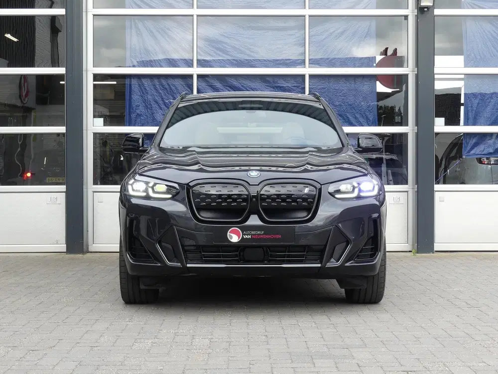 BMW iX3 High Executive M Pack 80 kWh *t uit 2024, foto 6