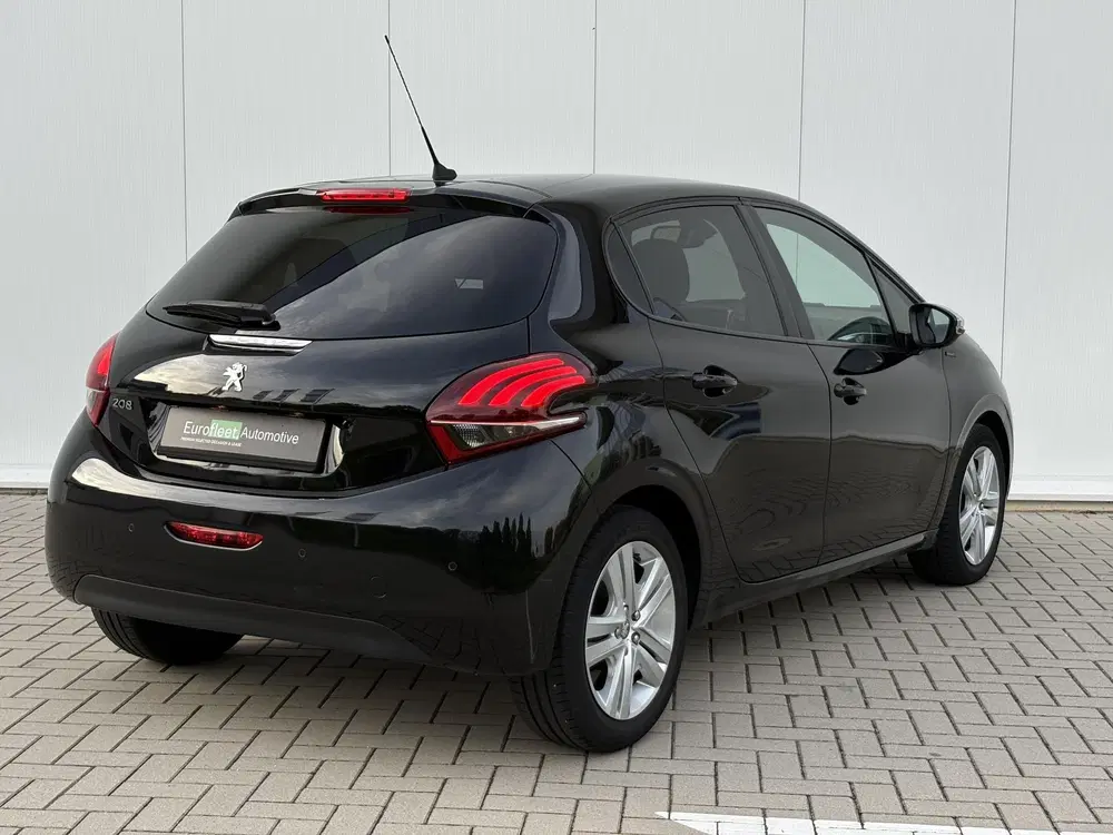 Peugeot 208 1.2 PureTech Signature uit 2019, foto 7