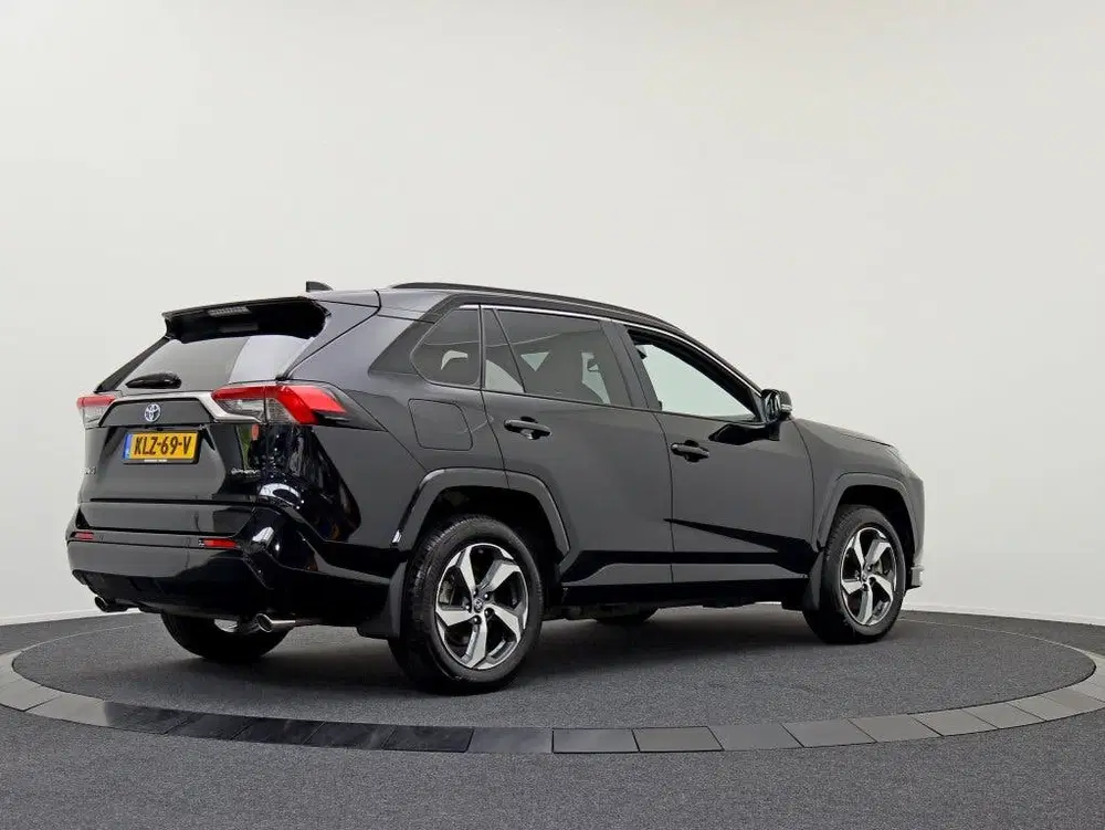 Toyota RAV 4 2.5 Plug in Hybrid AWD Style uit 2025, foto 2