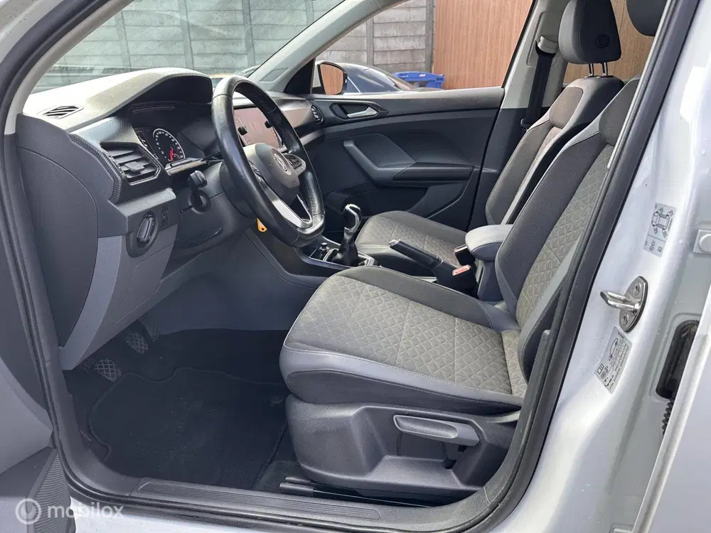 Volkswagen T-Cross 1.0 TSI 18dkm airco navigatie cruisecont uit 2019, foto 12