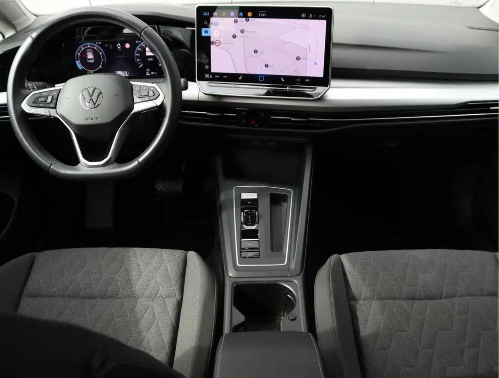Volkswagen Golf 1.5 eTSI Life Edition uit 2024, foto 3
