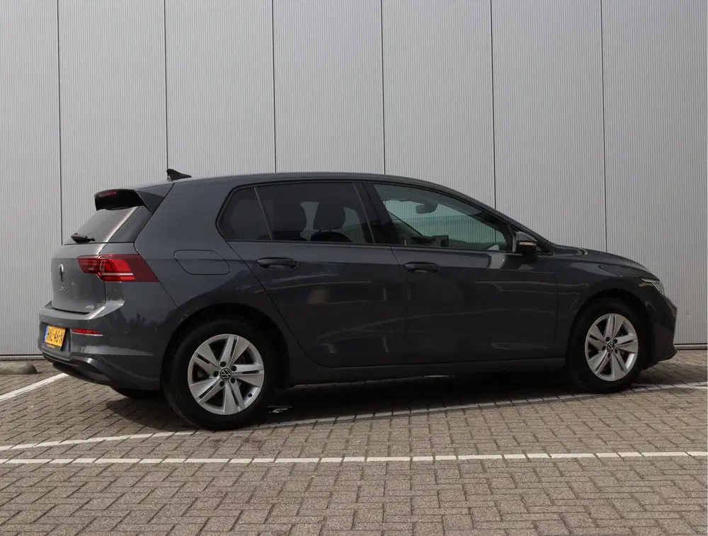 Volkswagen Golf 1.5 eTSI Life Edition uit 2024, foto 5