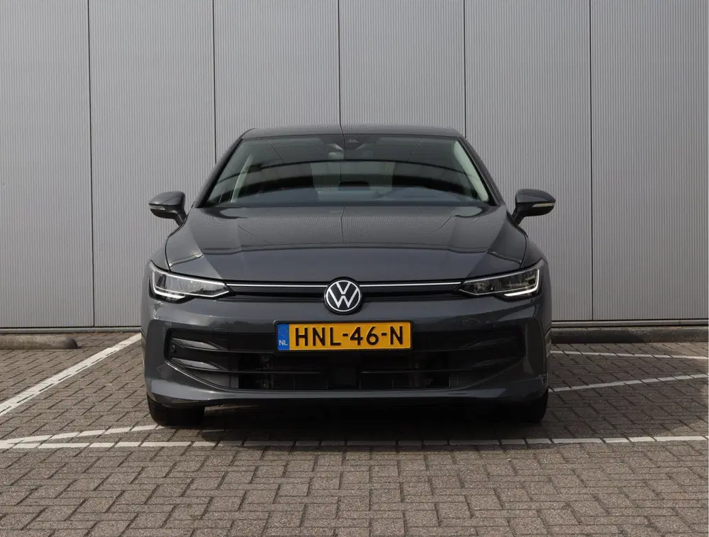 Volkswagen Golf 1.5 eTSI Life Edition uit 2024, foto 6