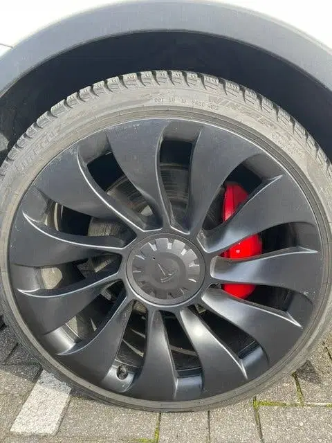 Tesla Model Y Performance AWD 2024 534 pk btw-auto SOH 9 uit 2024, foto 5