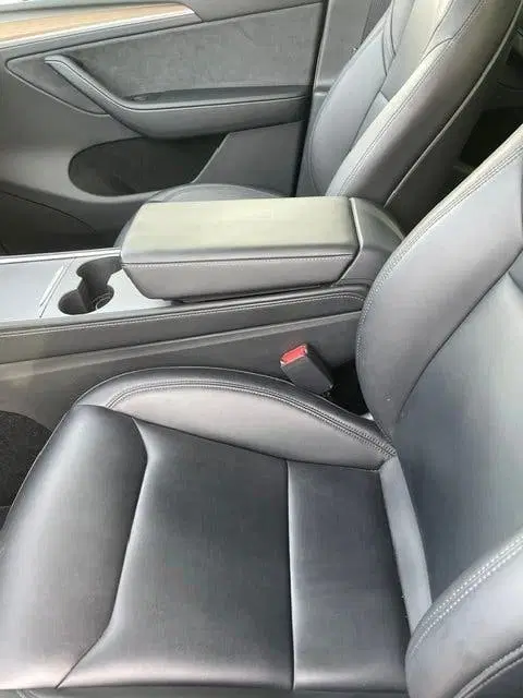 Tesla Model Y Performance AWD 2024 534 pk btw-auto SOH 9 uit 2024, foto 6