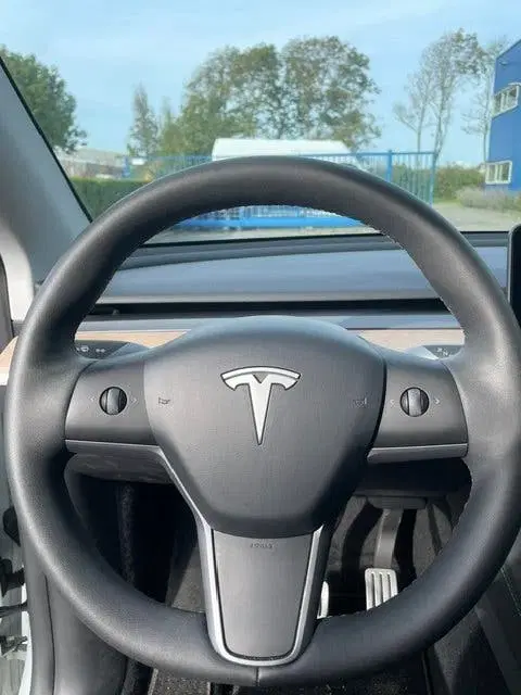 Tesla Model Y Performance AWD 2024 534 pk btw-auto SOH 9 uit 2024, foto 8