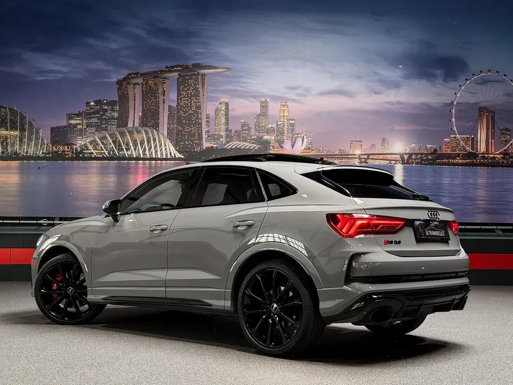 Audi RS Q3 TFSI RSQ3 uit 2022, foto 7