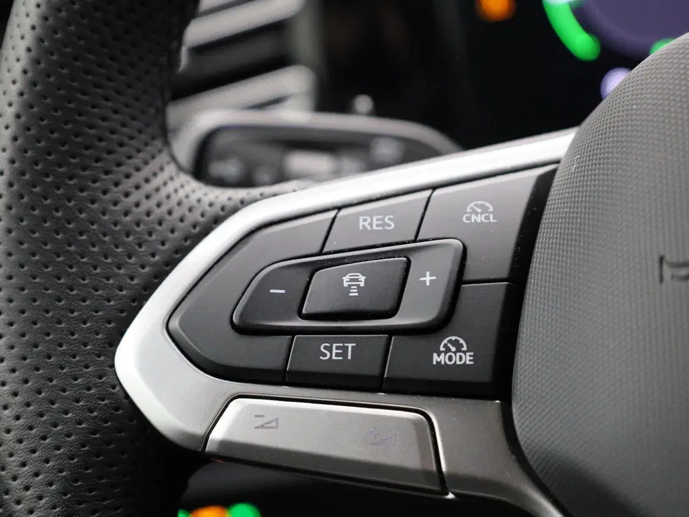 Volkswagen Tiguan 1.5 eTSI R-LINE automaat 360 camera trekha uit 2025, foto 15