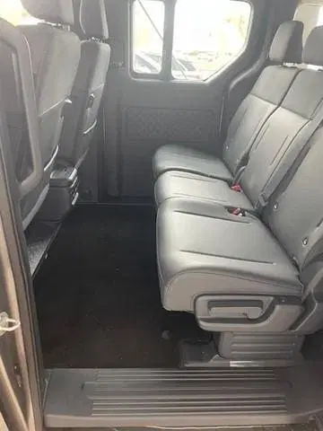 Kia PV5 Passenger Essential 51.5 kWh €3000 uit 2026, foto 8