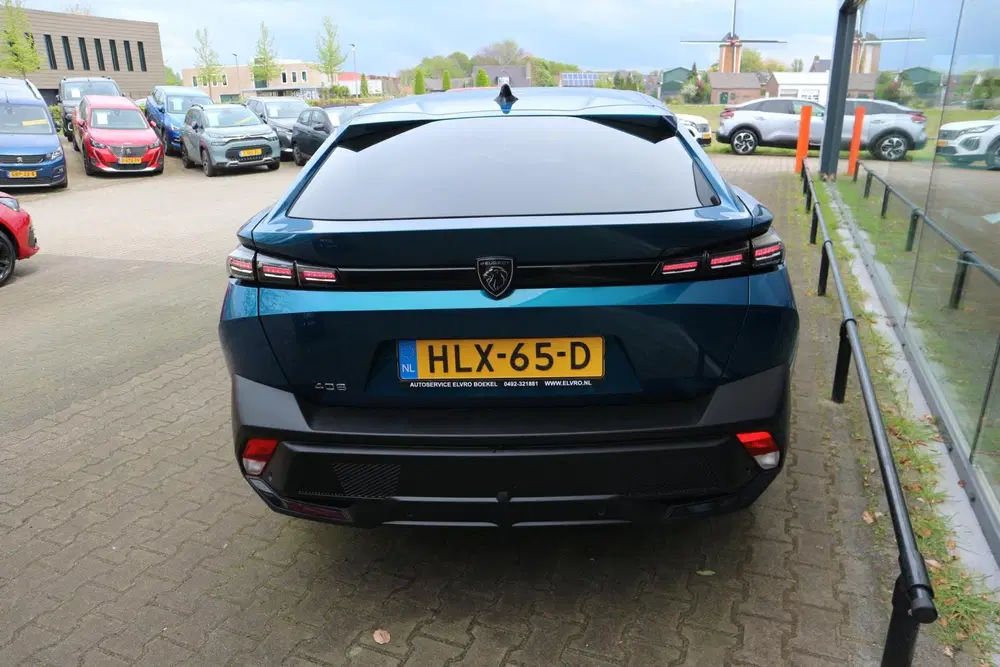 Peugeot 408 1.2 PureTech Allure 130PK AUTOMAAT NAVI 36 uit 2024, foto 4