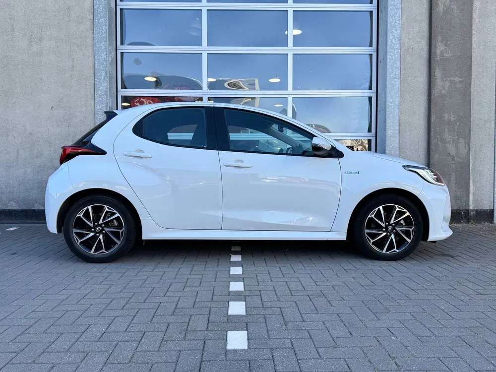 Toyota Yaris 1.5 Hybrid Dynamic uit 2021, foto 6