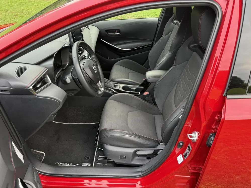 Toyota Corolla Corolla TS 2.0 Hybrid Lounge 184pk 85dkm Z uit 2021, foto 11