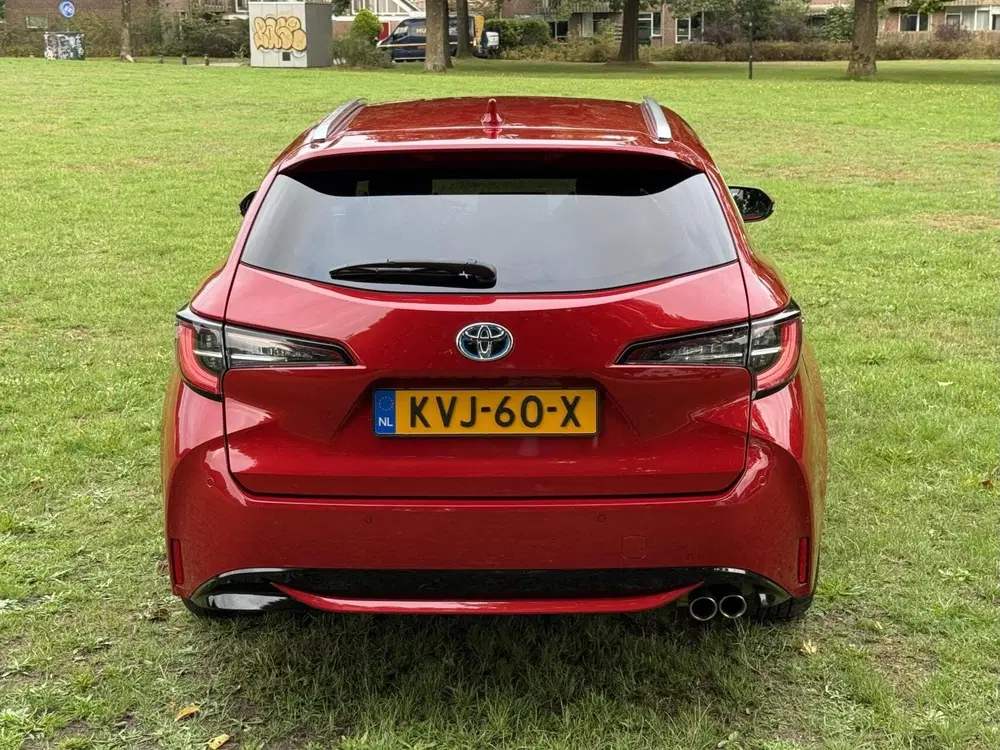 Toyota Corolla Corolla TS 2.0 Hybrid Lounge 184pk 85dkm Z uit 2021, foto 4